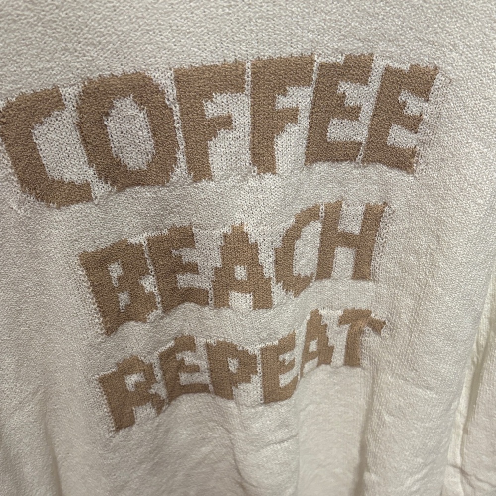 Women's White and Tan Graphic Top - Picture 2 of 3